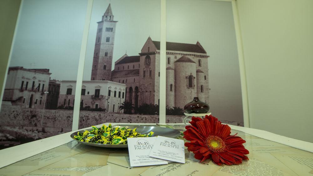 B&B Palazzo Paciotti Trani Extérieur photo