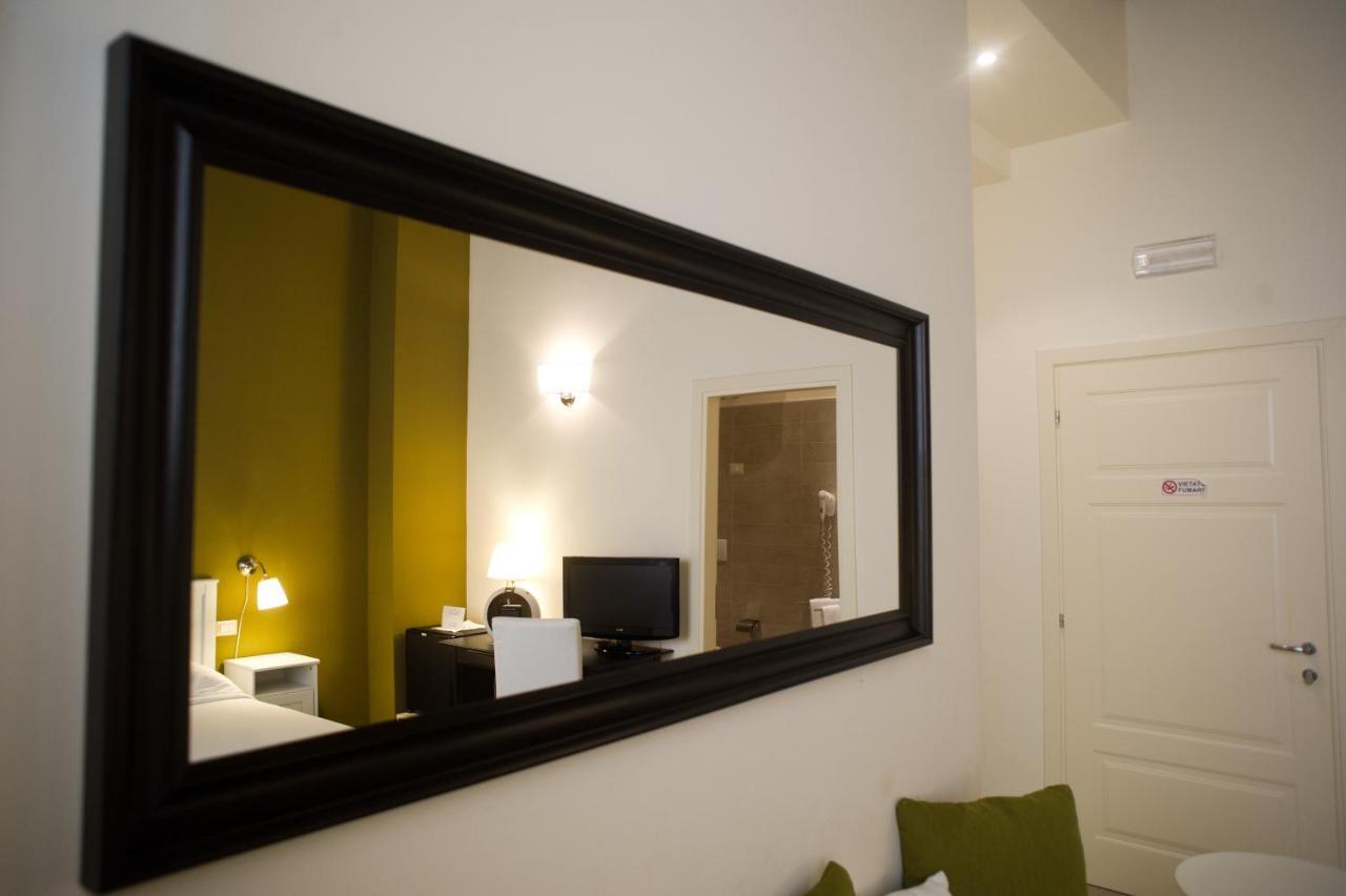 B&B Palazzo Paciotti Trani Extérieur photo